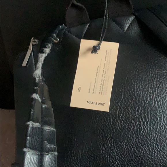 Matt and Nat Bag - Picture 3 of 5